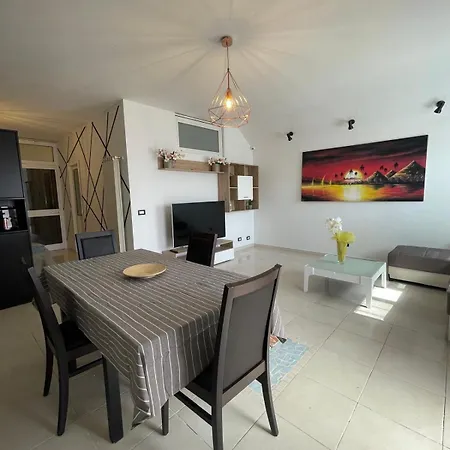 شقة Casa Lily ديانو كاستيلو